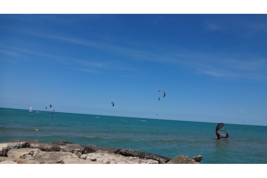 Gargano (Spiaggia Lunga): Kitesurf- und Windsurf Spot