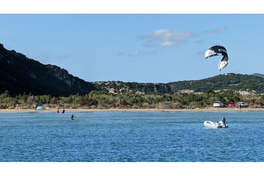 Peloponnes (Pylos Ntivari Beach): Kitesurf- und Windsurfspot