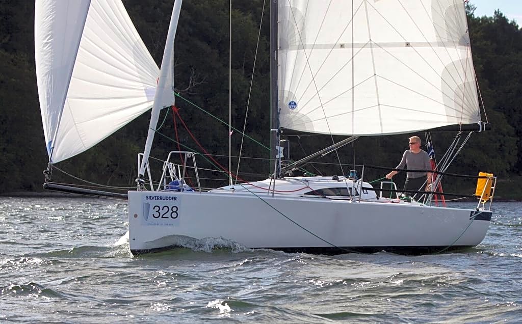 j 88 sailboat for sale