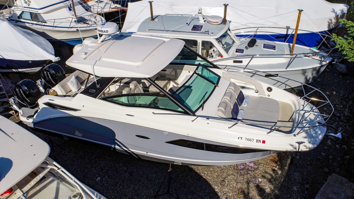 2020 Sea Ray 320 Sundancer