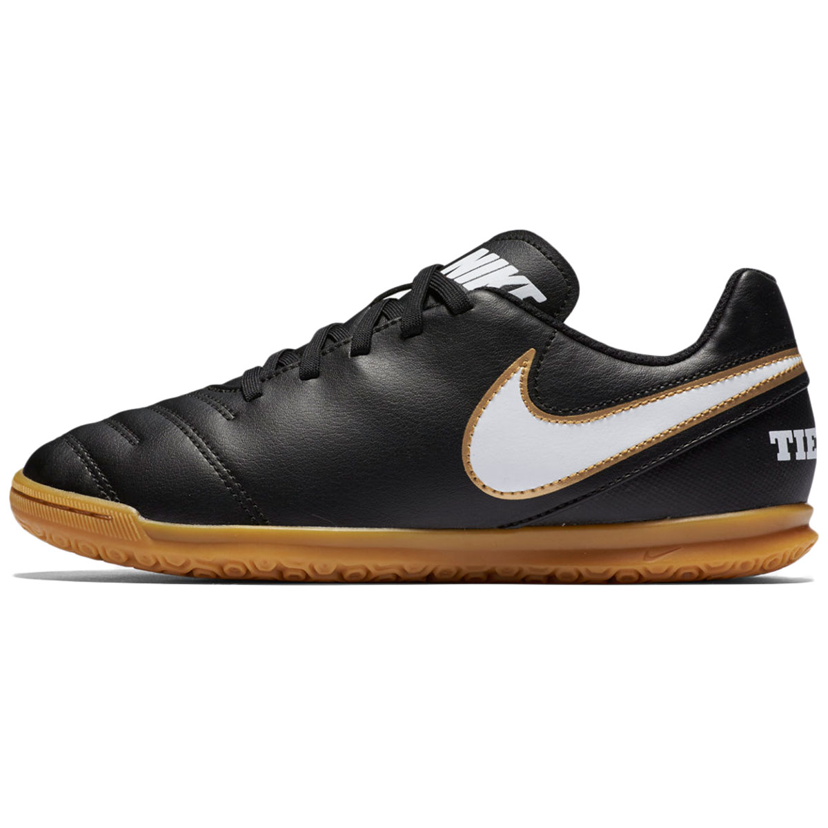 boys nike indoor soccer shoes 