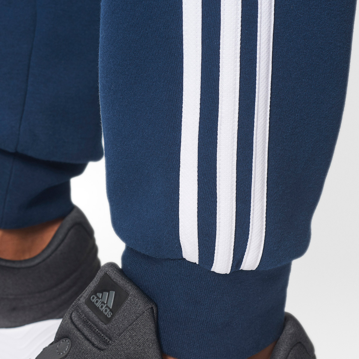 men's adidas cotton striped jogger pants