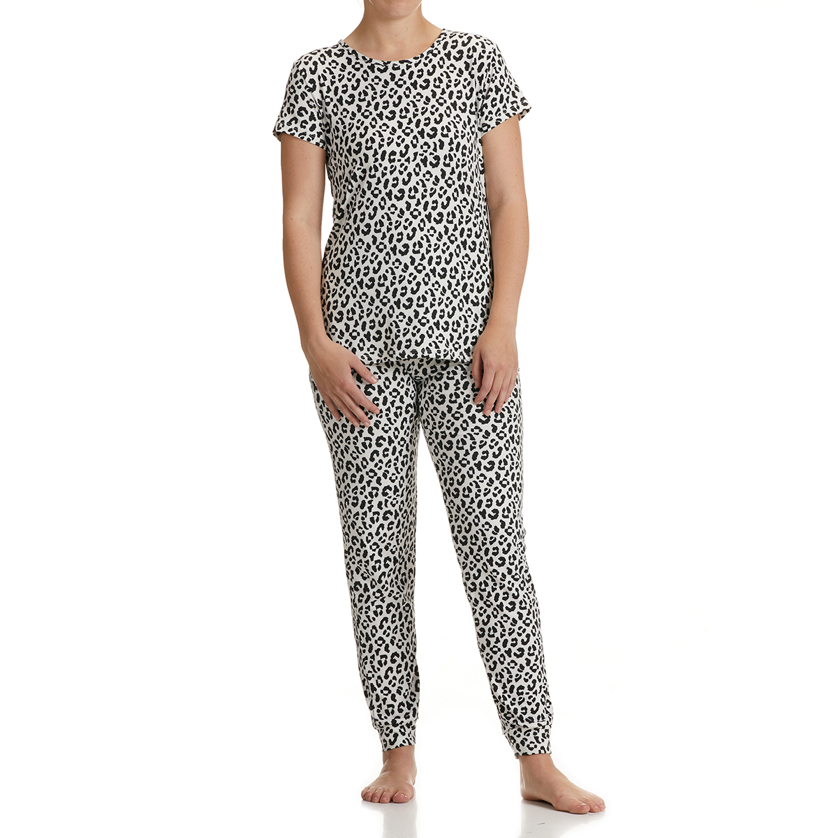 Catherine Maladrino Women's Cheetah 2-Piece Sleepwear Set