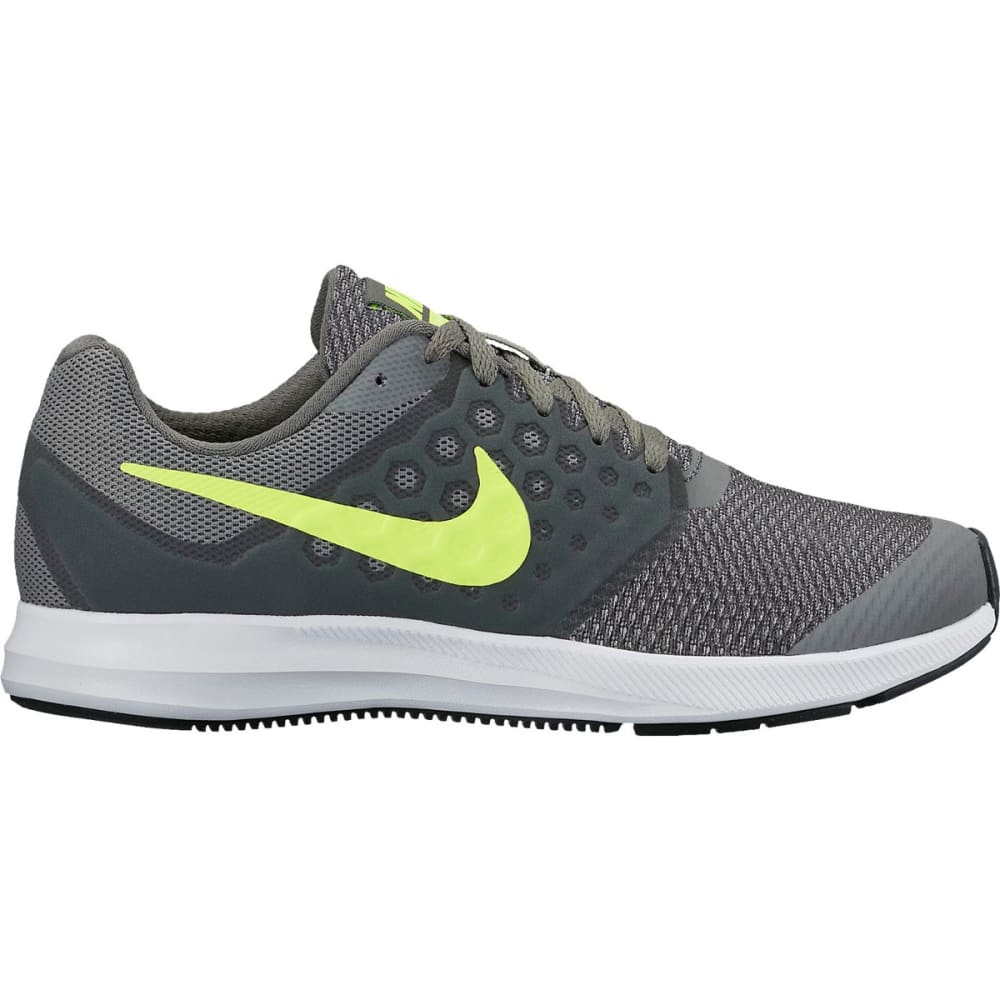 NIKE Big Boys' Grade School Downshifter 7 Running Shoes 3.5