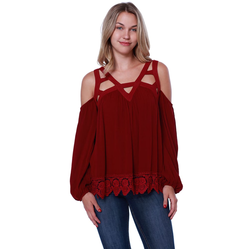 TAYLOR & SAGE Juniors' Cold-Shoulder Cutout Long-Sleeve Top S