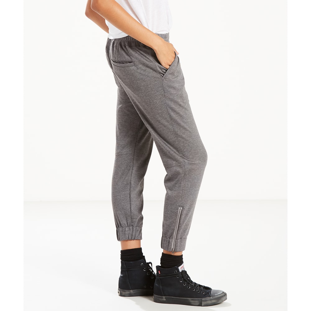 LEVI'S Women's Jet Set Zip-Hem Tapered Pants - Bob's Stores