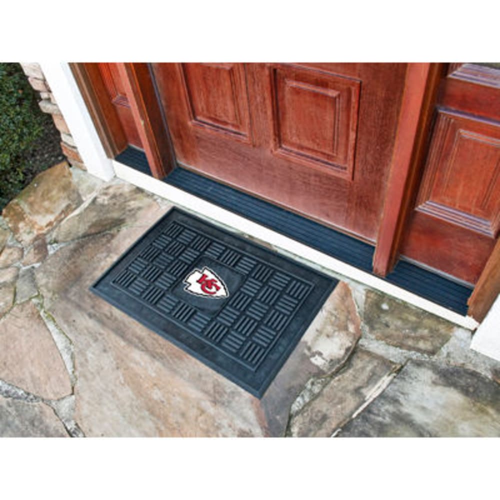 FAN MATS Kansas City Chiefs Medallion Door Mat, Black ONE SIZE