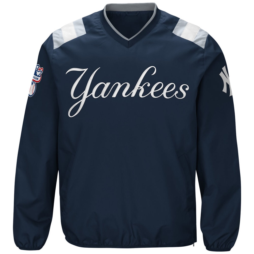 NEW YORK YANKEES Men's Count Back V-Neck Pullover Jacket - Bob’s Stores