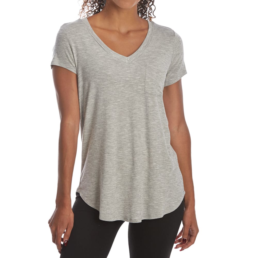 TRESICS FEMME Women's Pocket V-Neck Short-Sleeve Tee - Bob’s Stores