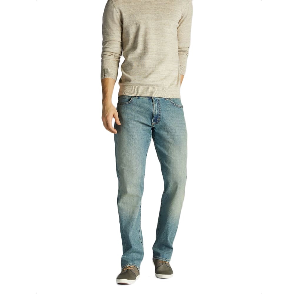 LEE Men's Extreme Motion Straight Fit Tapered Leg Jeans 32/32