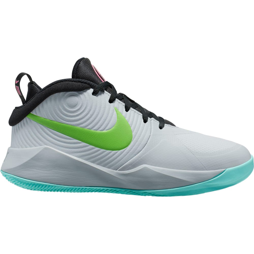 NIKE Boys' Team Hustle D 9 GS Basketball Shoes 3.5