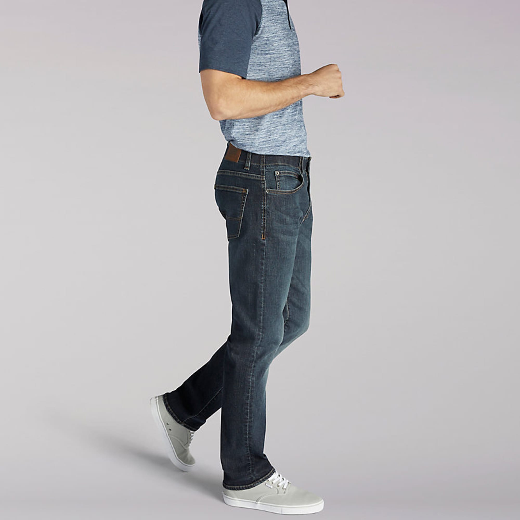 lee extreme motion slim straight leg jeans