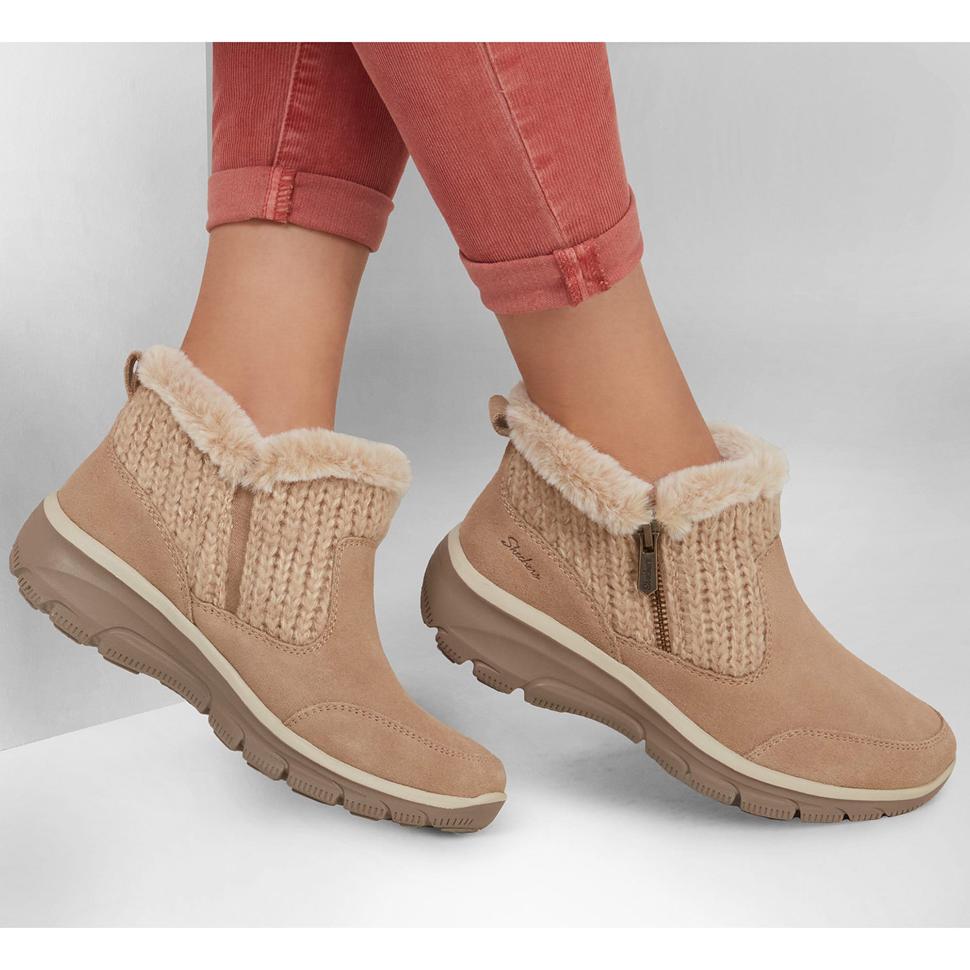 SKECHERS Women's Relaxed Fit: Easy Going - Warmhearted Boots