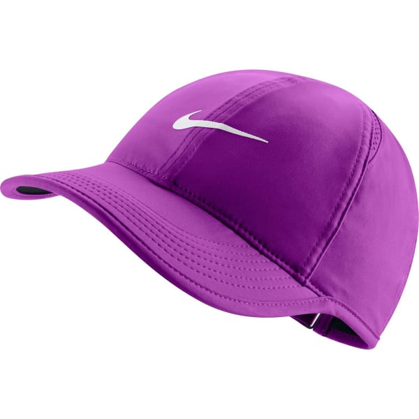 NIKE Women's NikeCourt AeroBill Featherlight Tennis Cap