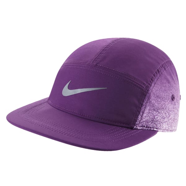 NIKE Women's Graphic AW84 Athletic Cap