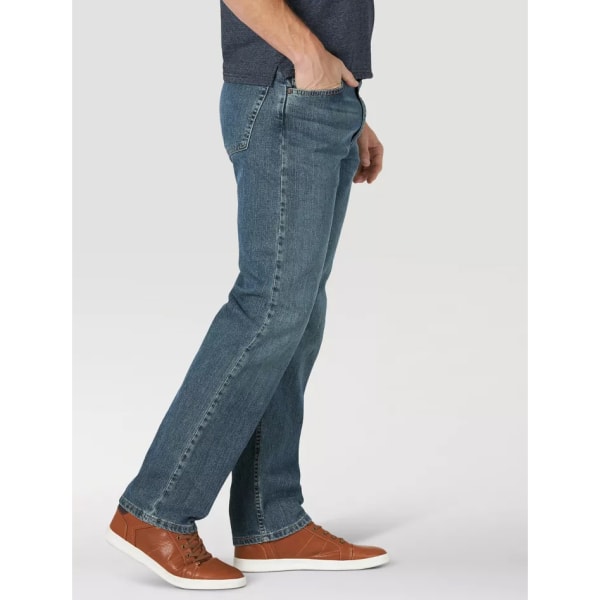 GENUINE WRANGLER Men's Advanced Comfort Relaxed Fit Jeans