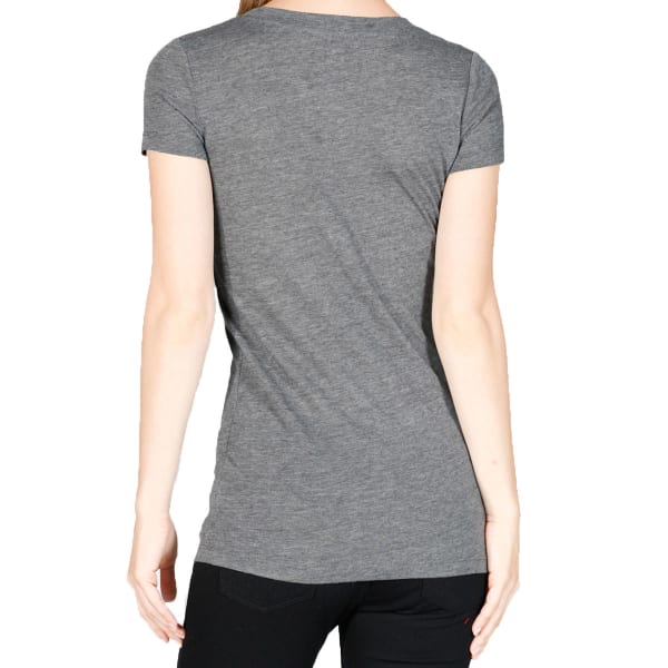 ACTIVE BASIC Juniors' V-Neck Tee - BLOWOUT