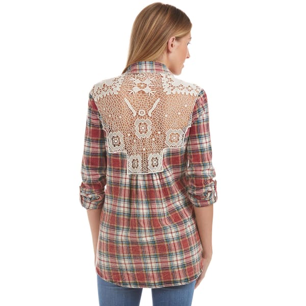 TAYLOR & SAGE Juniors' Plaid Button Down with Crochet Back