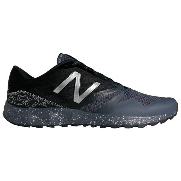 NEW BALANCE Men's 690v1 Trail Running Shoes