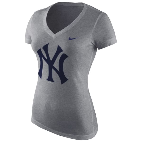 NIKE Women's New York Yankees Practice V-Neck Short-Sleeve Tee