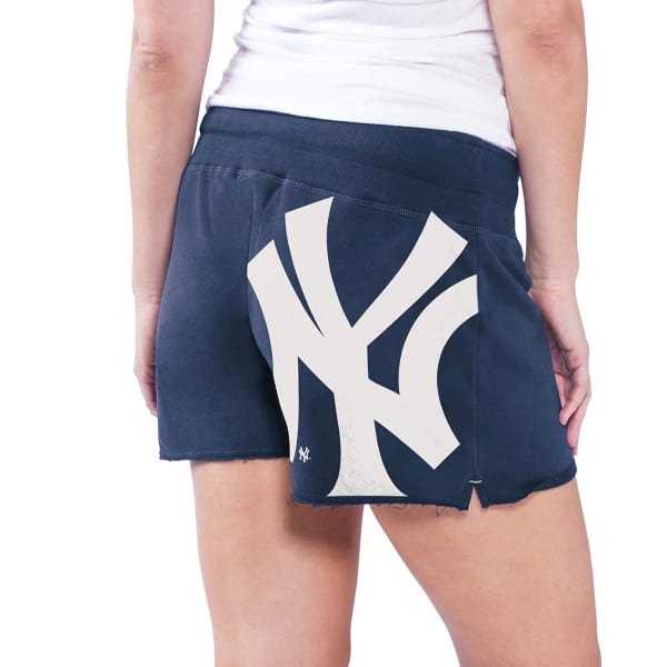 NEW YORK YANKEES Women's Base Hit Shorts