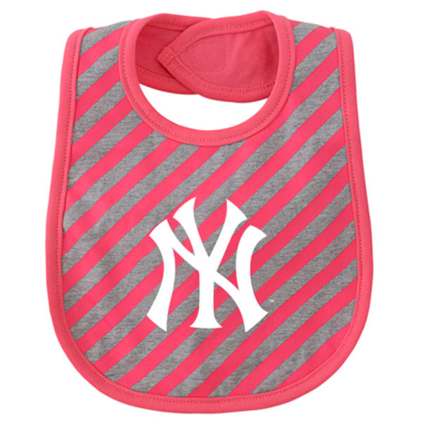 NEW YORK YANKEES Bodysuit, Bootie, and Bib Set