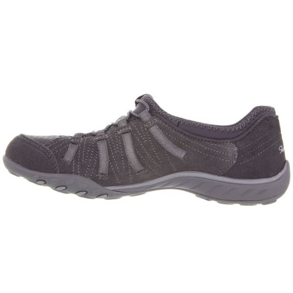 SKECHERS Women's Relaxed Fit Breathe Easy Big Bucks Shoes