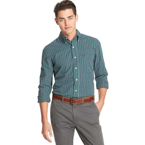 IZOD Men's Road Trip Essential Plaid Woven Shirt