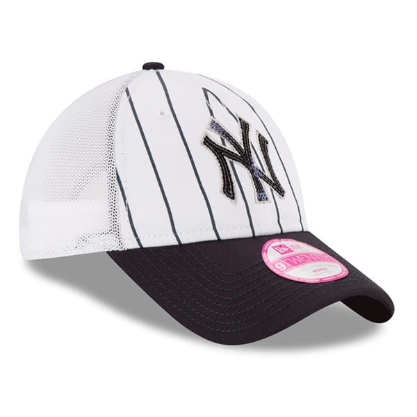 NEW YORK YANKEES Women's Truck Lust Pinstripe Adjustable Cap