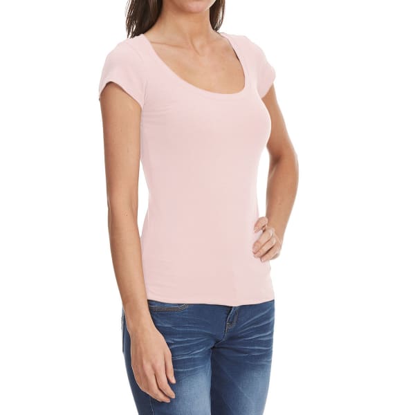 TRESICS FEMME Women's Scoop Neck Cap Sleeve Tee