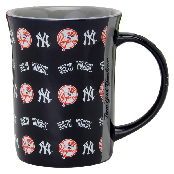 NEW YORK YANKEES 15 oz. Line Up Mug