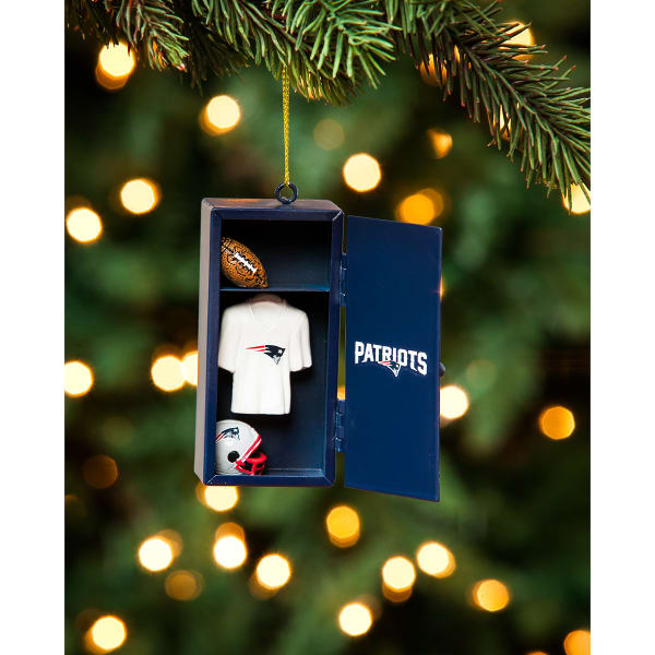 NEW ENGLAND PATRIOTS Locker Room Ornament