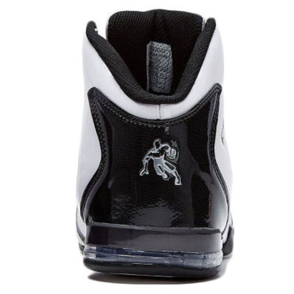 AND1 Boys' Master 2 Mid Basketball Shoes