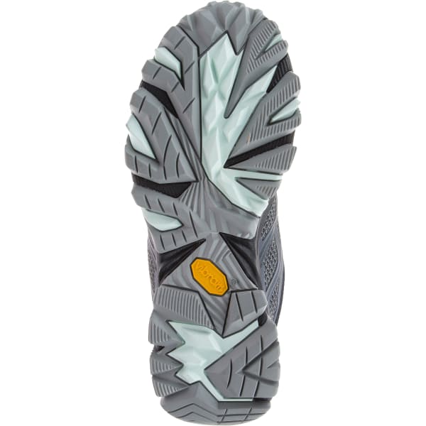 MERRELL Women's Moab FST Shoe, Granite