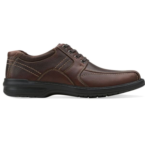 CLARKS Men's Sherwin Limit Oxford Shoes, Wide