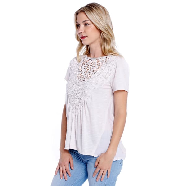 TAYLOR & SAGE Juniors' Crochet Front High-Low Hem Top