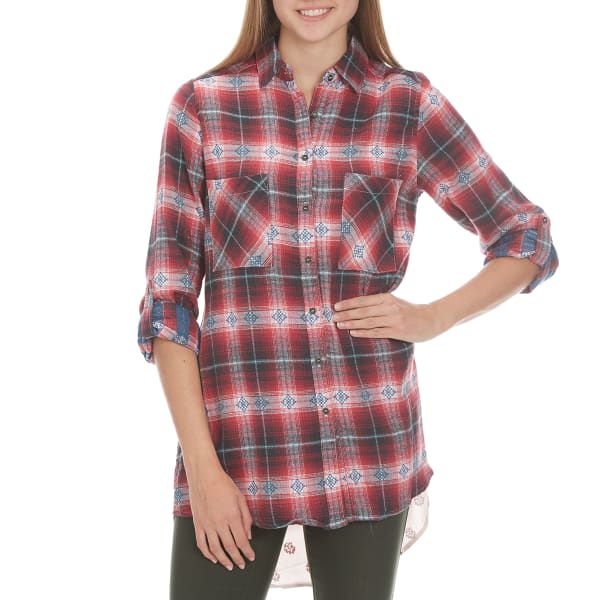 TAYLOR & SAGE Juniors' Flannel Printed Back High-Low Top