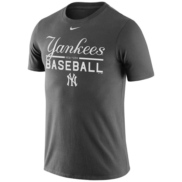 NIKE Men's New York Yankees Practice Short-Sleeve Tee