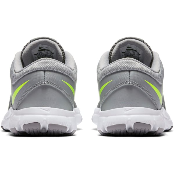 NIKE Big Boys' Grade School Flex Show TR 5 Training Shoes