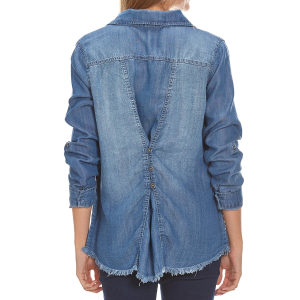 TAYLOR & SAGE Juniors' Denim Raw Edge Button-Back Shirt