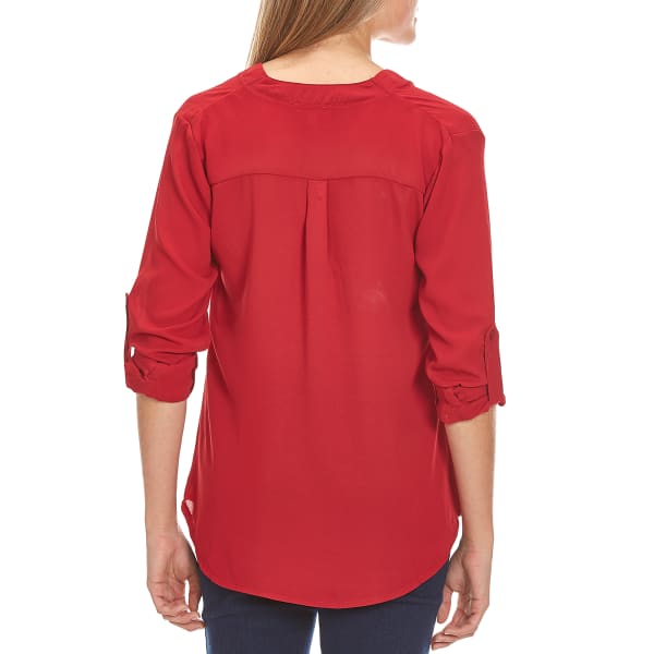 ZENANA Juniors' Double Chest Flap Pocket 3/4 Sleeve Woven Top