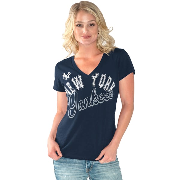 NEW YORK YANKEES Women's Homefield Slub V-Neck Short-Sleeve Tee