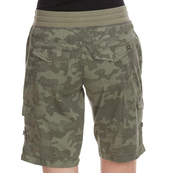 SUPPLIES BY UNIONBAY Women's Tiffany Convertible Camo Bermuda Shorts