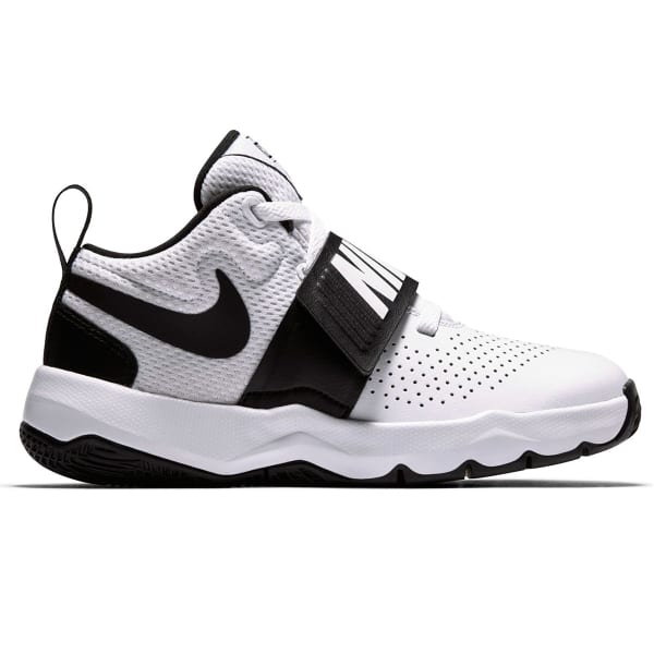 NIKE Little Boys' Team Hustle D8 Basketball Shoes