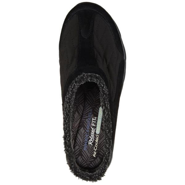 SKECHERS Women's Relaxed Fit: Comfy Living -  Chillax Shoes