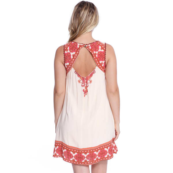 TAYLOR & SAGE Juniors' Border Print Open Back Dress