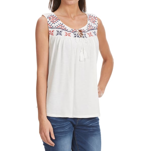 THYME & HONEY Juniors' Embroidered Yoke Tank