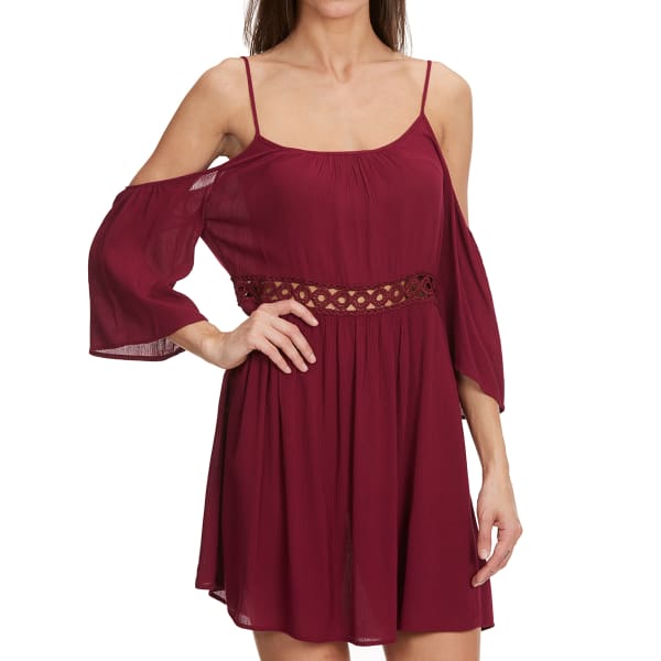 AMBIANCE  Juniors' 3/4 Sleeve Crochet Cold Shoulder Dress