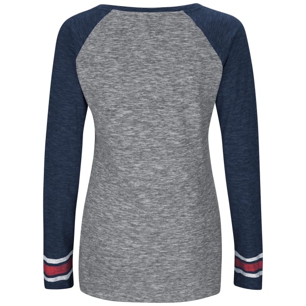 NEW ENGLAND PATRIOTS Women's Lead Play Notch Neck Long-Sleeve Tee