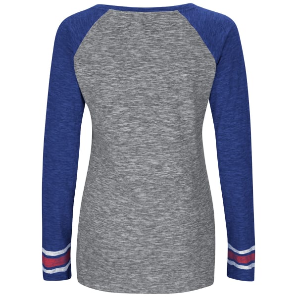 NEW YORK GIANTS Women's Lead Play Notch Neck Long-Sleeve Tee